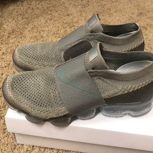 Nike Air Vapormax FK Moc. Dark Stucco/Clay Green